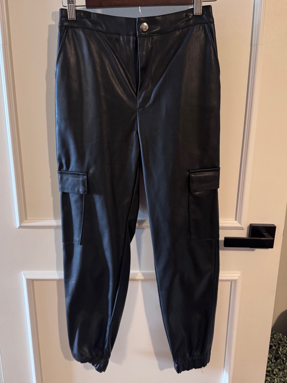 Love Tree Black Faux Leather Cargo Ankle Pants
